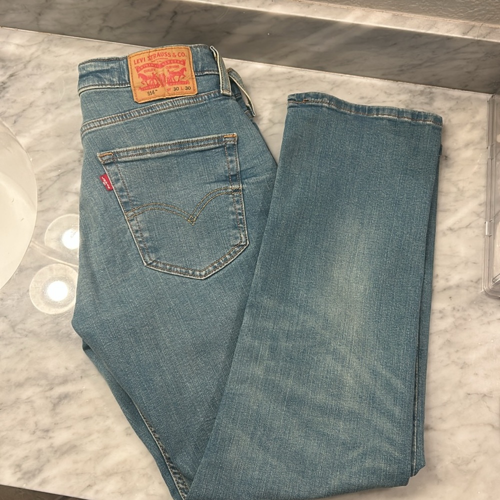 514 Levi Strauss 30x30